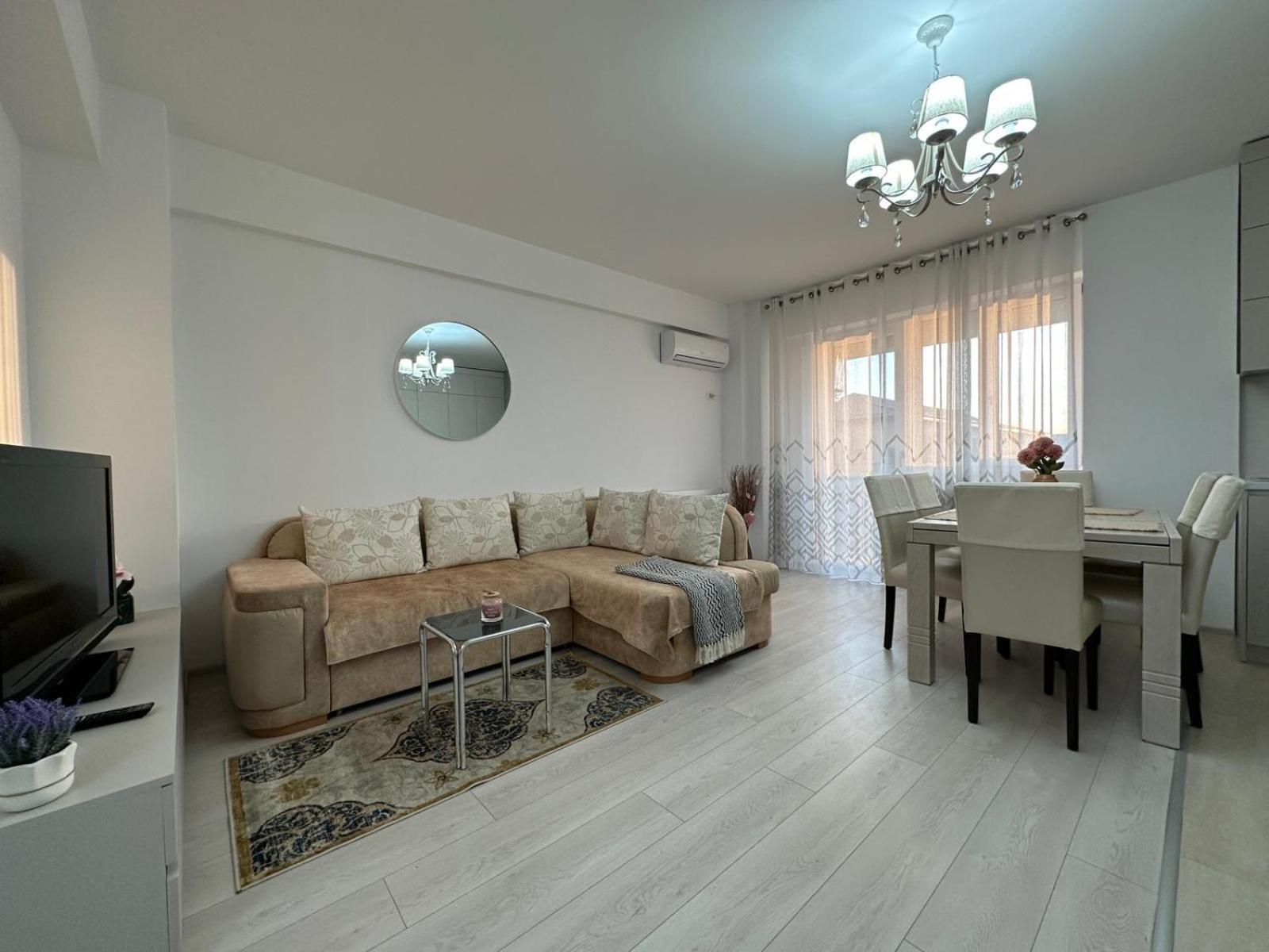 Palas Retreat - Q Residence 이아시 외부 사진